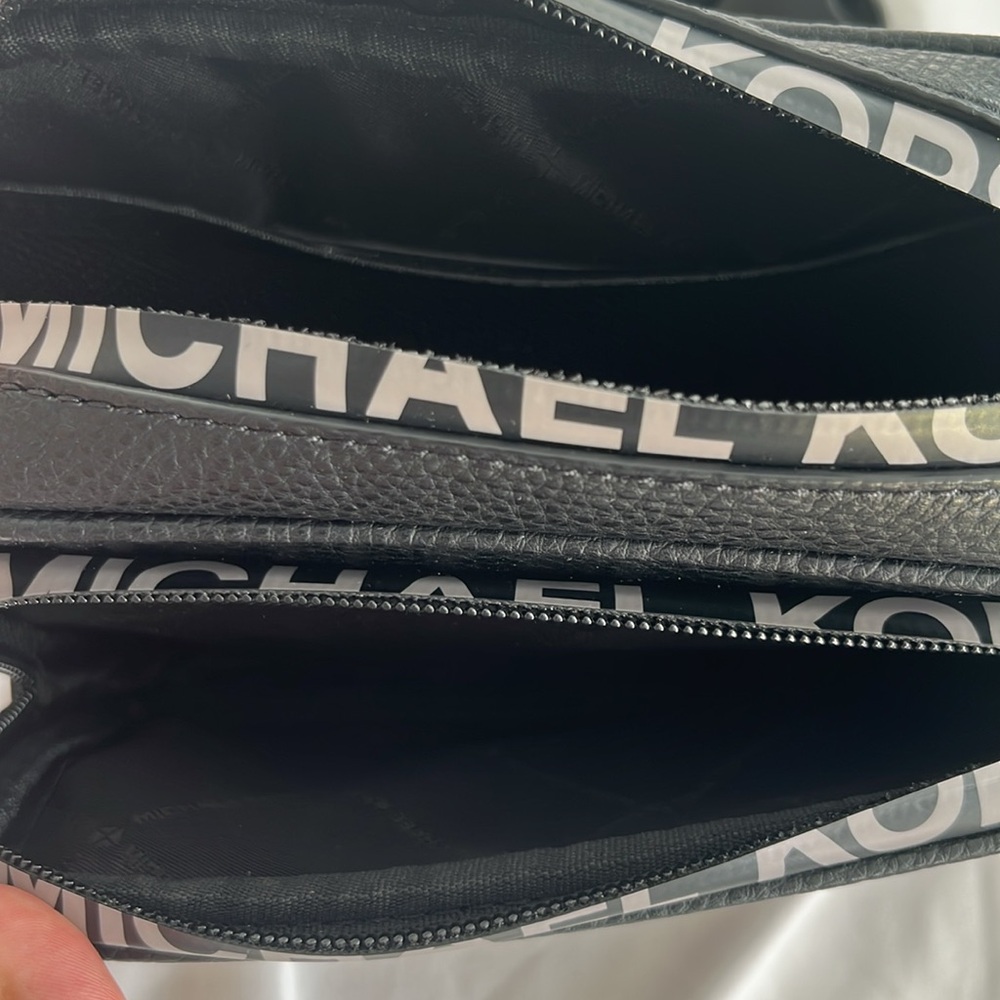 Michael Kors Belt Bag - Picture 4 of 5